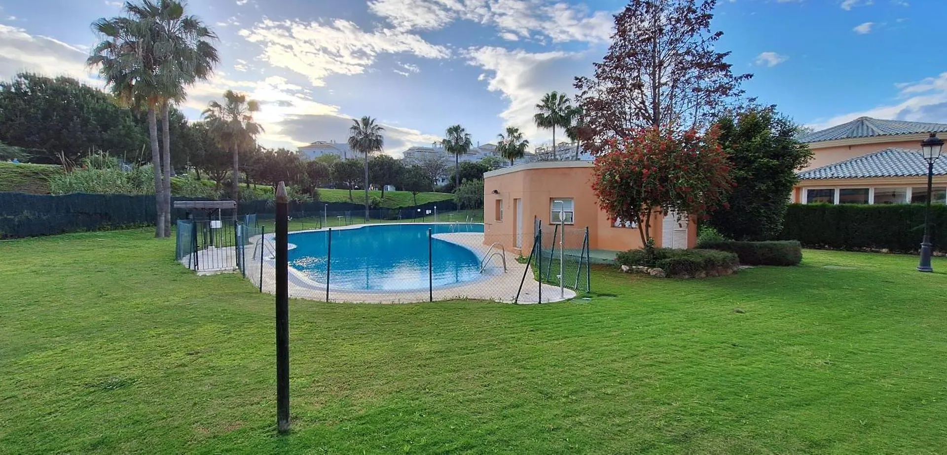 A & G Sabinillas San Luis de Sabinillas